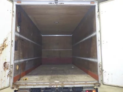 Isuzu ELF  с аукциона в Японии