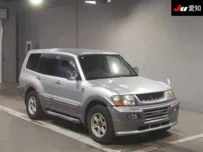 Mitsubishi PAJERO  с аукциона в Японии