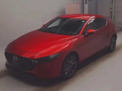 Mazda MAZDA3  с аукциона в Японии