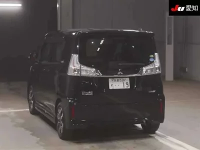Mitsubishi DELICA D2