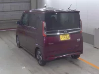 Nissan ROOX лот № 3003 оценка 6  с аукциона в Японии 1