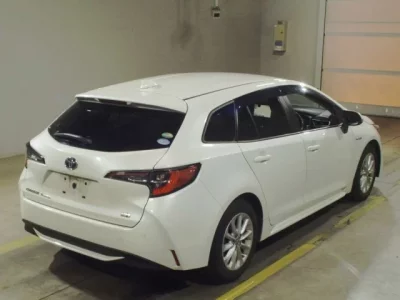 Toyota COROLLA TOURING  с аукциона в Японии