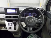 Daihatsu Cast лот № 3005 оценка 4  с аукциона в Японии 4