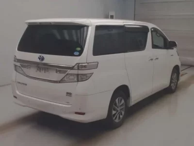 Toyota VELLFIRE  с аукциона в Японии
