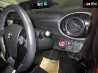 Toyota AQUA лот № 3004 оценка 4  с аукциона в Японии 4