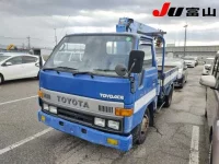 Toyota TOYOACE лот № 7003 оценка 3  с аукциона в Японии 3