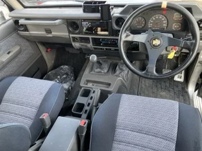 Toyota LAND CRUISER  с аукциона в Японии