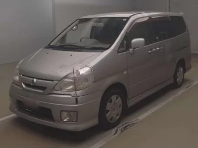 Nissan SERENA  с аукциона в Японии