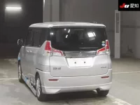 Mitsubishi DELICA D2 лот № 71227 оценка 3  с аукциона в Японии 1