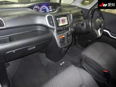 Mitsubishi DELICA D2