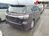 Toyota WISH лот № 1002 оценка 4  с аукциона в Японии 4
