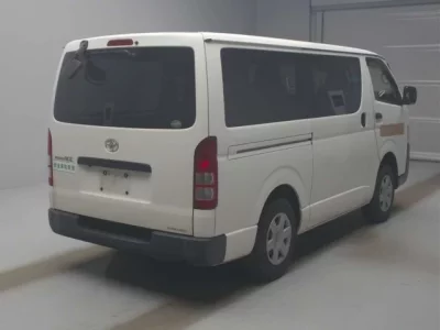Toyota REGIUS ACE VAN