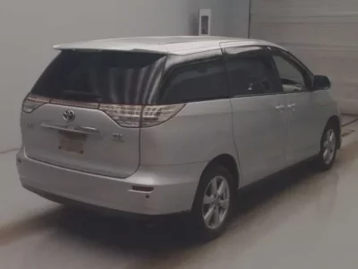 Toyota ESTIMA HYBRID  с аукциона в Японии