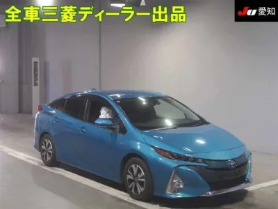 Toyota PRIUS PHV  с аукциона в Японии