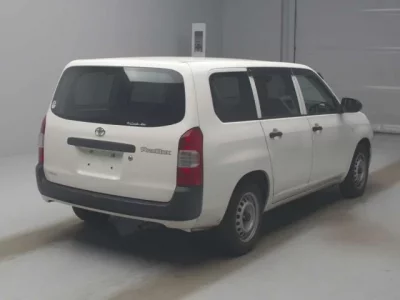 Toyota PROBOX  с аукциона в Японии