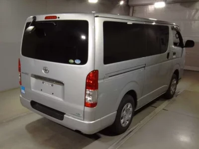 Toyota REGIUS ACE VAN  с аукциона в Японии