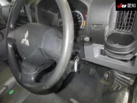 Mitsubishi MINICAB VAN лот № 71241 оценка 3.5  с аукциона в Японии 4