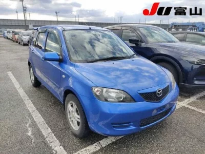 Mazda DEMIO  с аукциона в Японии