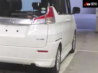 Mitsubishi DELICA D2 лот № 71244 оценка 4  с аукциона в Японии 7