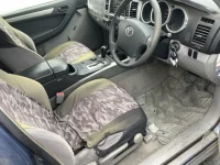 Toyota HILUX SURF лот № 1828 оценка 3  с аукциона в Японии 7