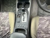 Toyota HILUX SURF лот № 1828 оценка 3  с аукциона в Японии 4