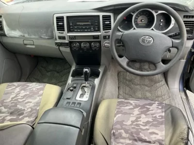 Toyota HILUX SURF  с аукциона в Японии