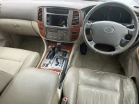 Toyota LAND CRUISER лот № 1830 оценка 3.5  с аукциона в Японии 3