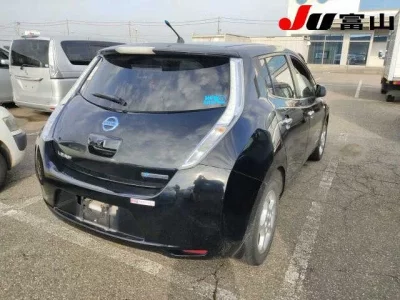 Nissan LEAF  с аукциона в Японии