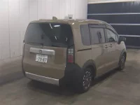 Honda FREED лот № 7102 оценка 6  с аукциона в Японии 4