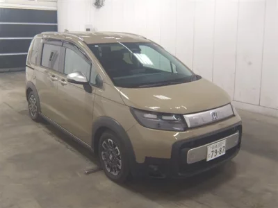Honda FREED  с аукциона в Японии