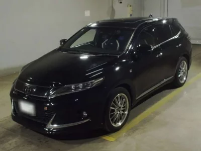 Toyota HARRIER  с аукциона в Японии