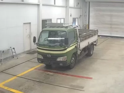 Hino DUTRO  с аукциона в Японии