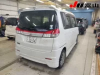 Mitsubishi DELICA D2 лот № 1023 оценка 3.5  с аукциона в Японии 4