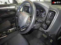 Mitsubishi OUTLANDER лот № 71263 оценка 3.5  с аукциона в Японии 4