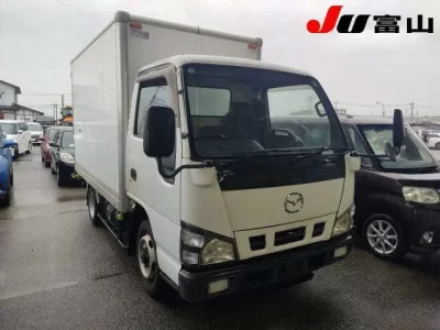 Mazda TITAN  с аукциона в Японии