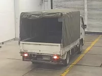 Toyota DYNA лот № 3006 оценка 3  с аукциона в Японии 1