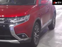 Mitsubishi OUTLANDER лот № 71268 оценка 4.5  с аукциона в Японии 6