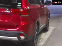 Mitsubishi OUTLANDER лот № 71268 оценка 4.5  с аукциона в Японии 7