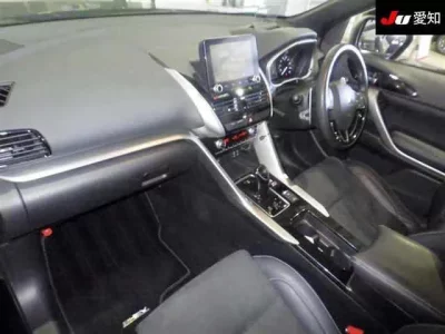 Mitsubishi ECLIPSE CROSS  с аукциона в Японии