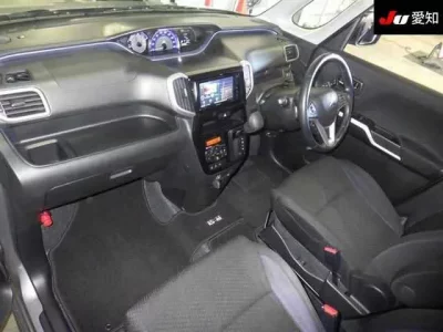 Mitsubishi DELICA D2  с аукциона в Японии