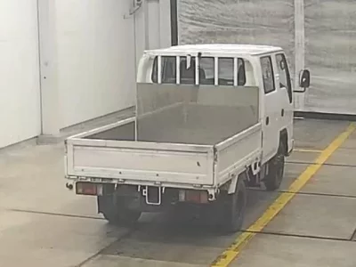 Isuzu ELF  с аукциона в Японии