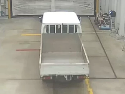 Isuzu ELF  с аукциона в Японии