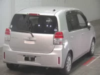 Toyota SPADE лот № 2138 оценка 3.5  с аукциона в Японии 3