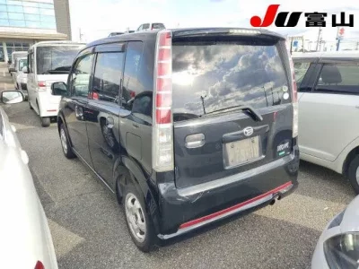 Daihatsu MOVE  с аукциона в Японии