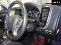 Mitsubishi OUTLANDER PHEV лот № 71291 оценка 4.5  с аукциона в Японии 4