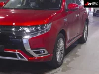 Mitsubishi OUTLANDER PHEV лот № 71291 оценка 4.5  с аукциона в Японии 6