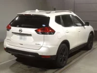 Nissan X-TRAIL лот № 2156 оценка 4.5  с аукциона в Японии 1