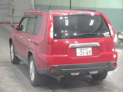Nissan X-TRAIL
