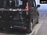 Mitsubishi DELICA D2 лот № 71299 оценка 4.5  с аукциона в Японии 7