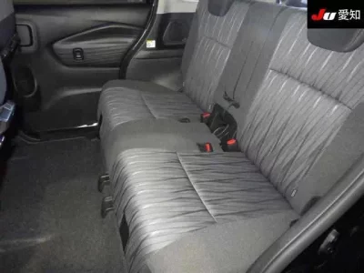 Mitsubishi DELICA D2  с аукциона в Японии